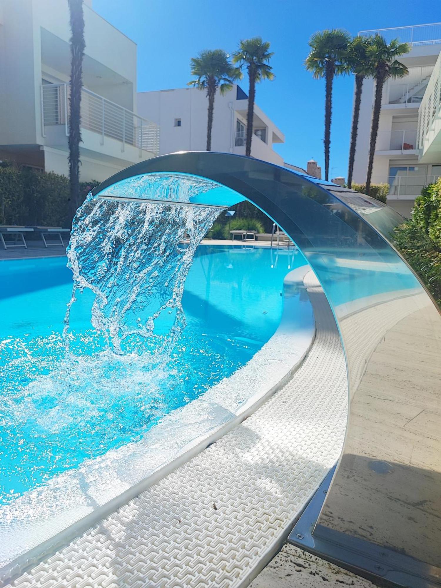 Wave Resort Lido di Jesolo Esterno foto