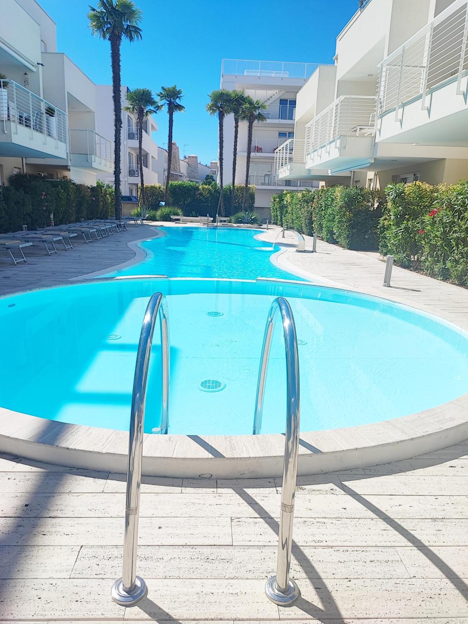 Wave Resort Lido di Jesolo Esterno foto