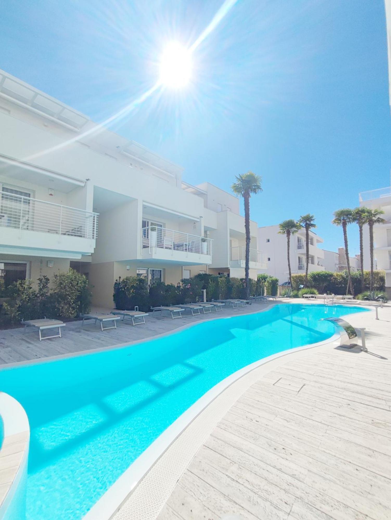 Wave Resort Lido di Jesolo Esterno foto